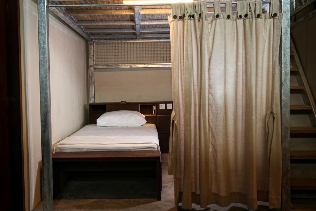Bb Bunkers Hostel Santubong Buitenkant foto